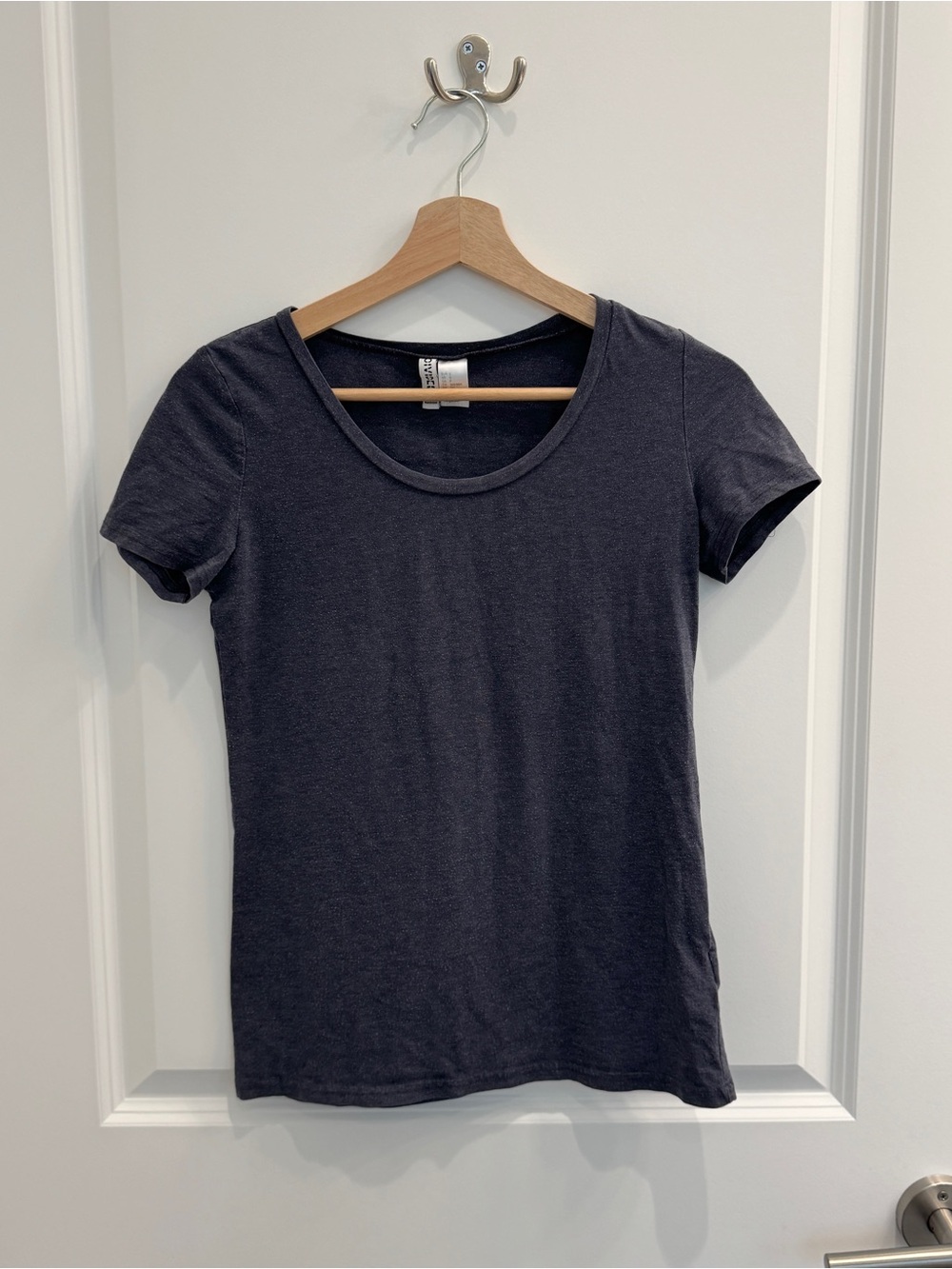 H&M Women's Scoop Neck Tee in Charcoal Gray